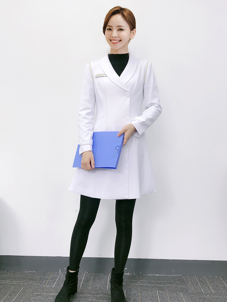 Bata de Laboratorio Blanca de  - Medical Lab Years reseña y precio