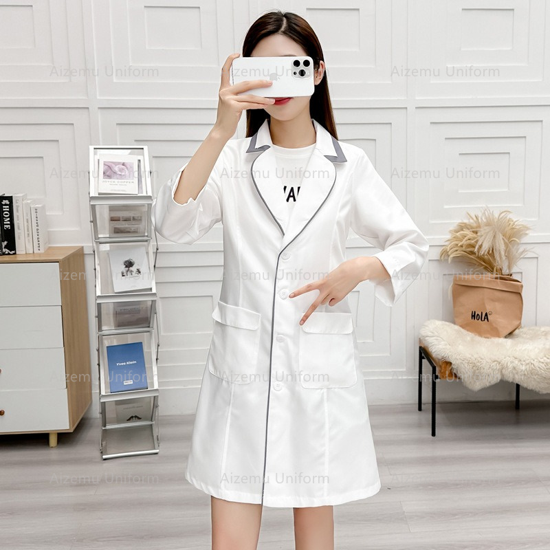 Uniforme de belleza negro con  - Medical Lab Coat reseña y precio
